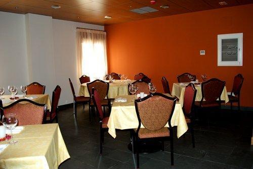 Hotel Mataelpino شقوبية المظهر الخارجي الصورة